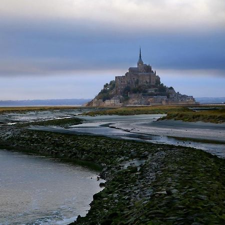 ホテル ラ ディーグ Mont-Saint-Michel エクステリア 写真